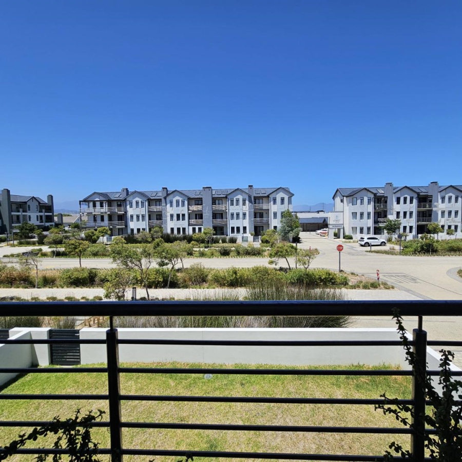 To Let 2 Bedroom Property for Rent in Croydon Western Cape